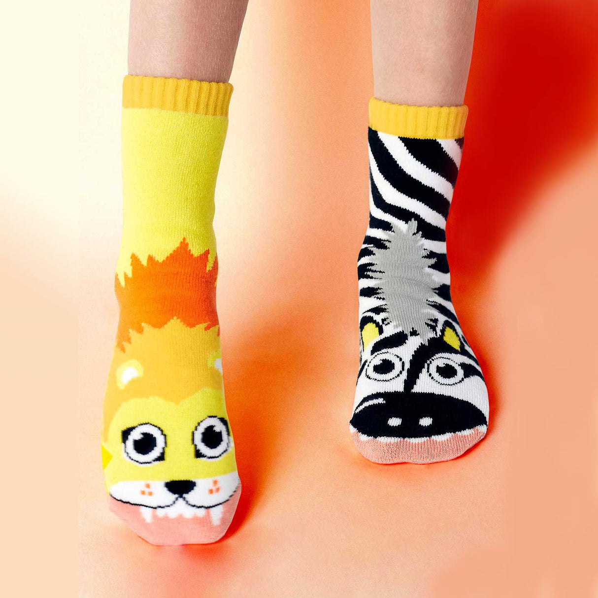 Lion & Zebra 不對稱襪