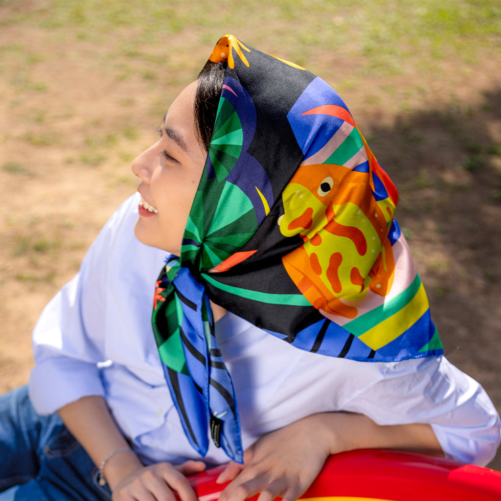 Romer's Tree Frog Mulberry Silk Scarf