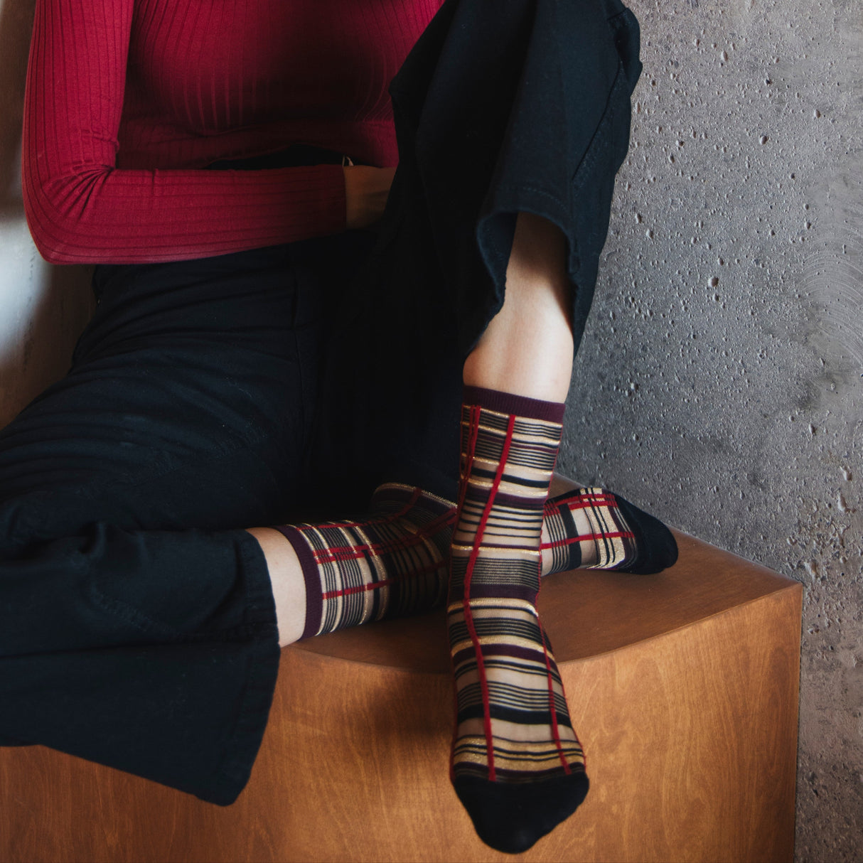 Nevada Roads Bordeaux Transparent Socks