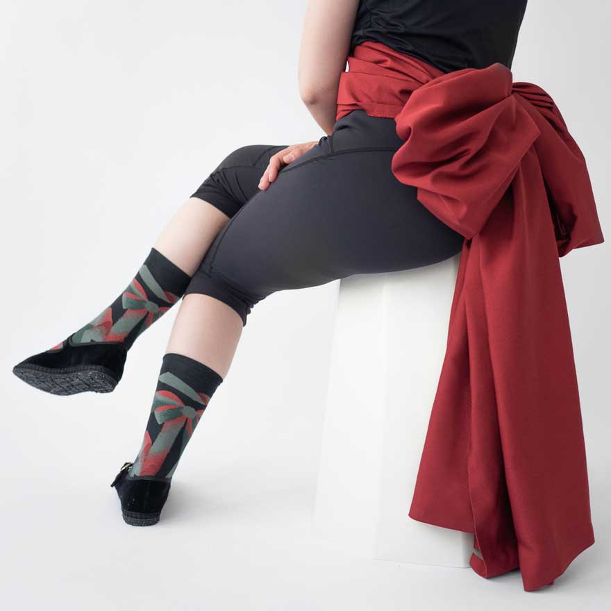 SS24 En Scene Faux Noir Noeud Adult Crew | DR1-01