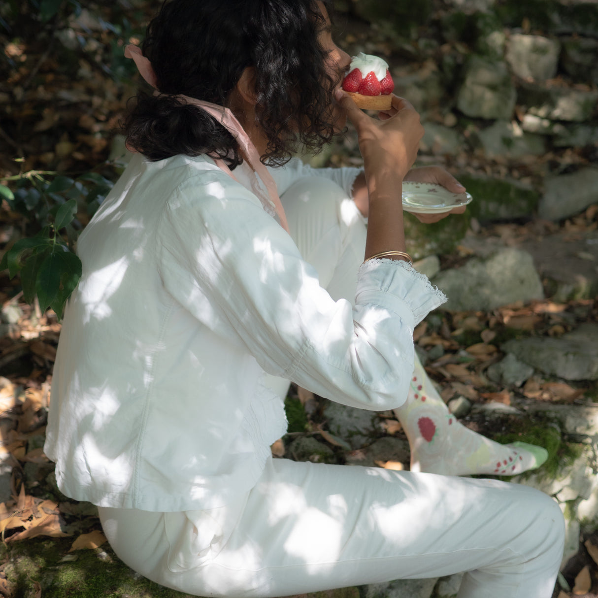 SS26 Petit Trianon Pavlova Jaune Pale Crew | PT5-01