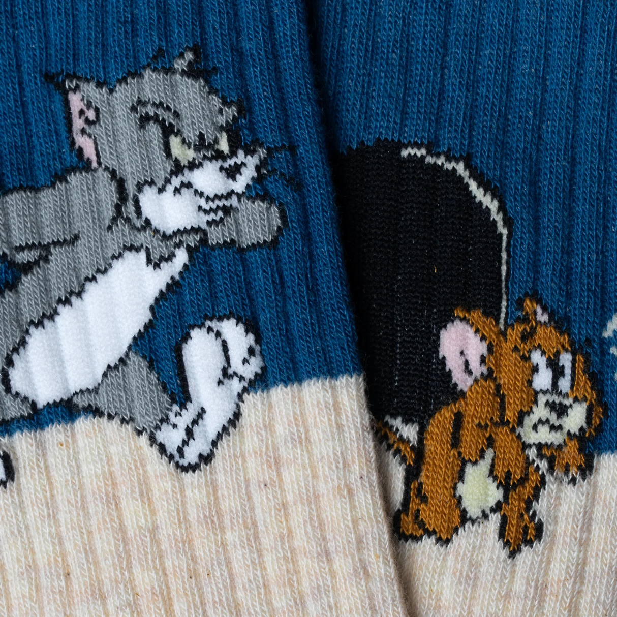 Athletic Tom And Jerry Mouse Door Beige