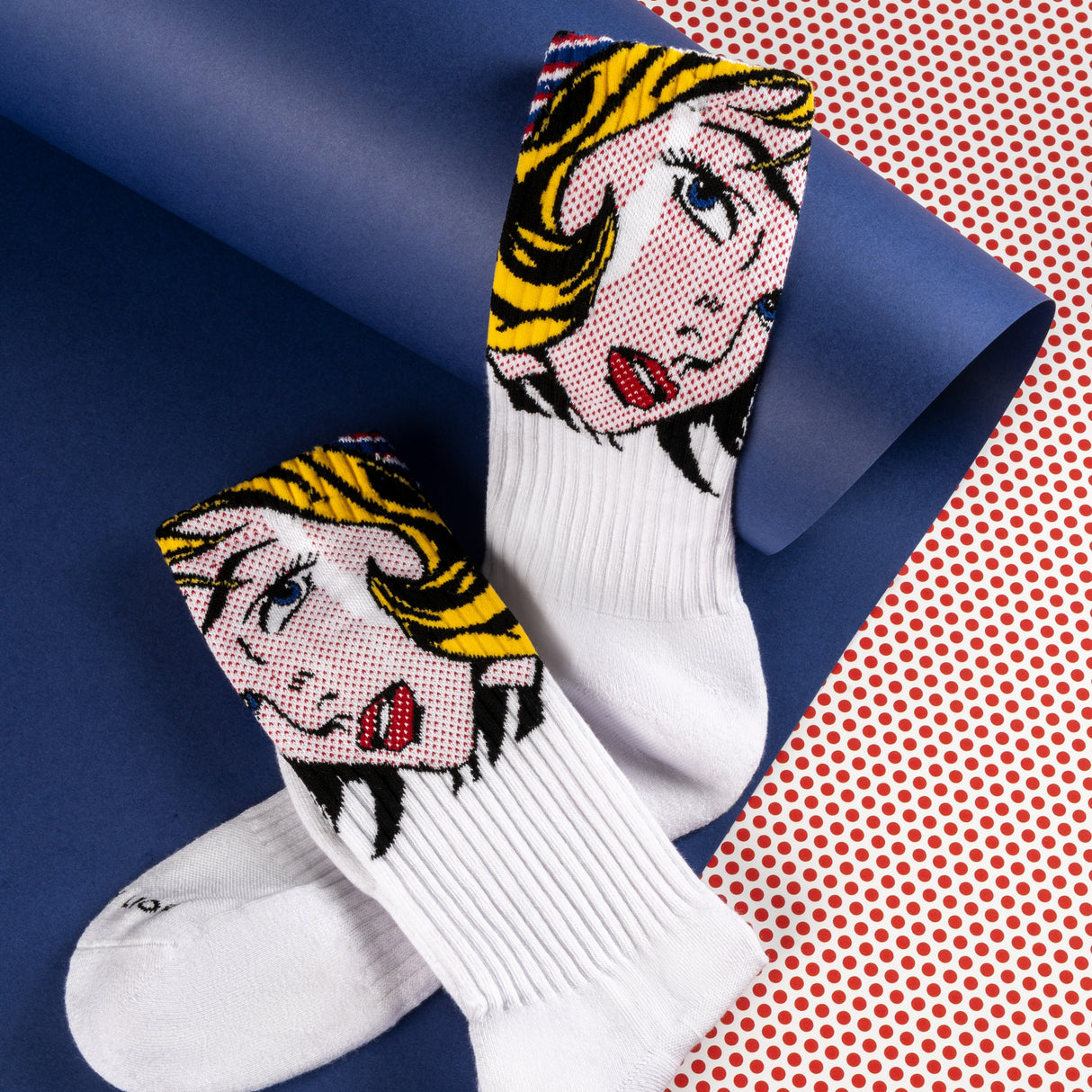 Athletic Roy Lichtenstein Girl With Hair Ribbon
