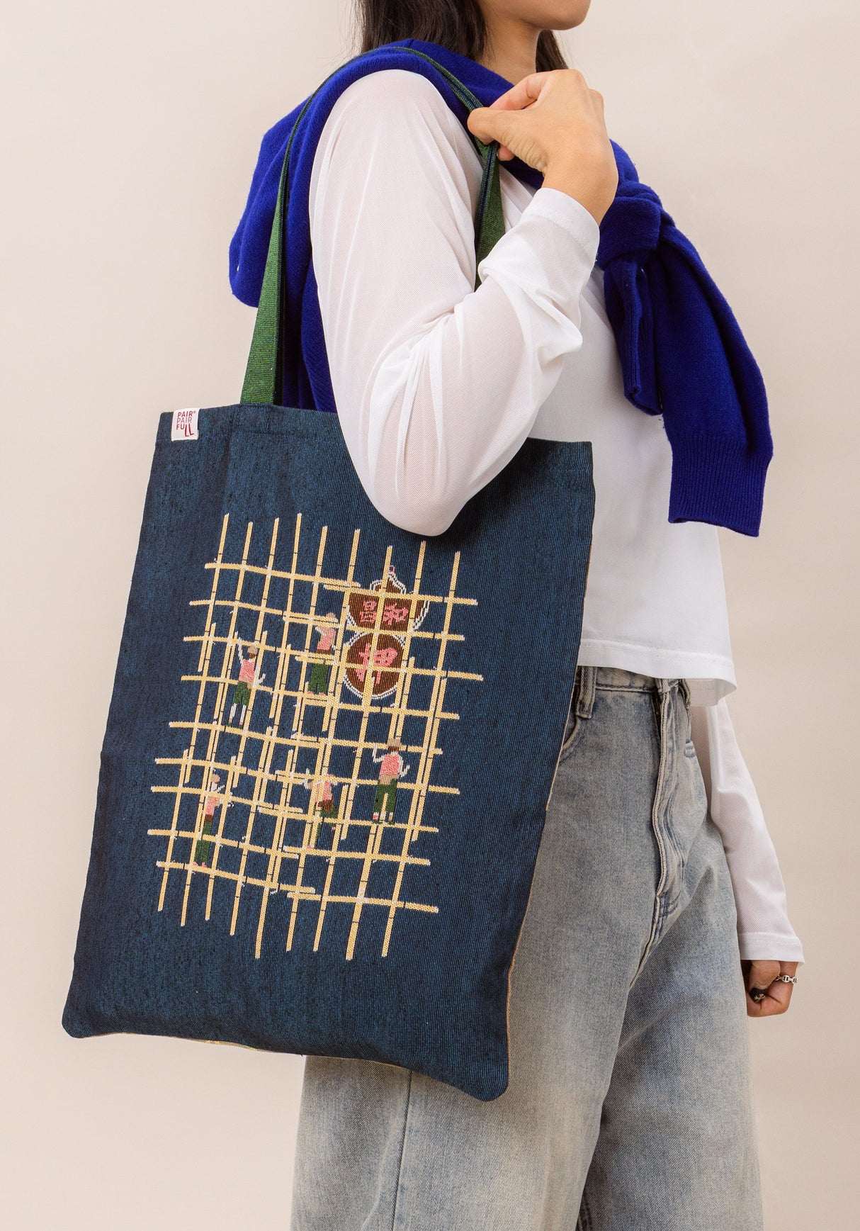 1 Tote Bag & 2 Pairs of Socks Bundle