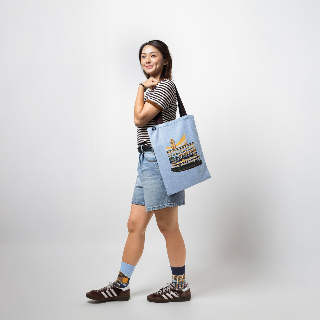The Lion Rock Spirit Woven Jacquard Tote Bag