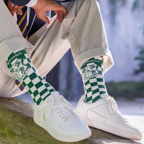 Athletic Harry Potter Hogwarts Seal Green White