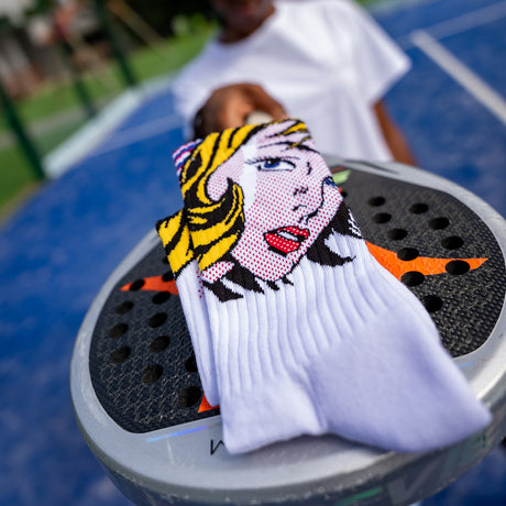Athletic Roy Lichtenstein Girl With Hair Ribbon