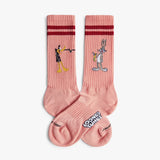 Athletic Daffy vs Bugs Pink