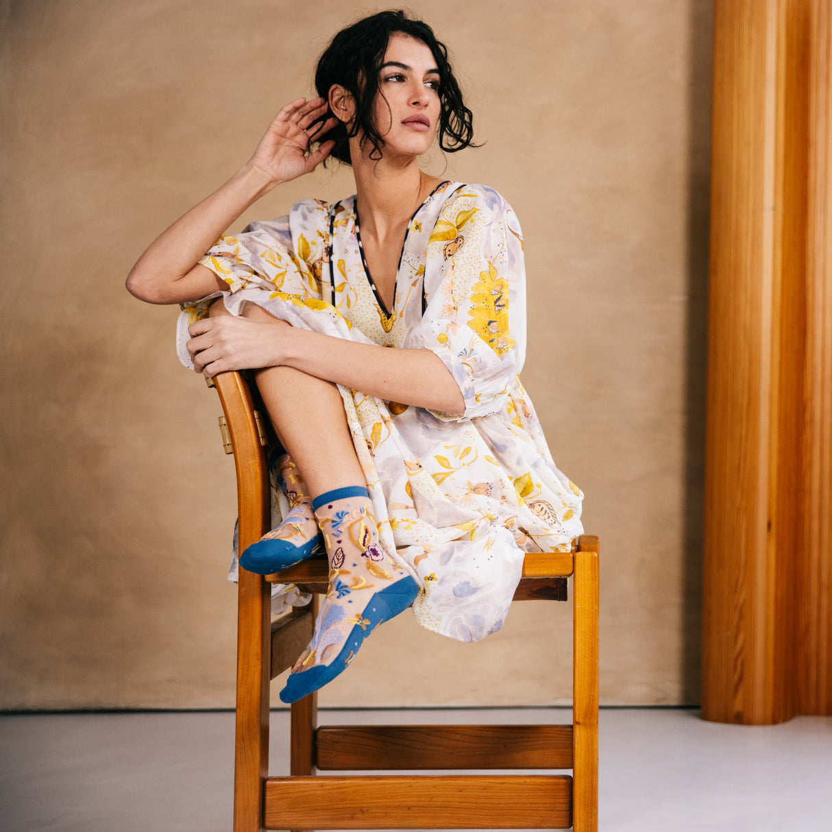 Floralia Bleue Transparent Socks